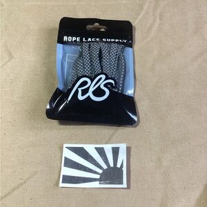 Rope Lace Supply Flat White Black 42 inch